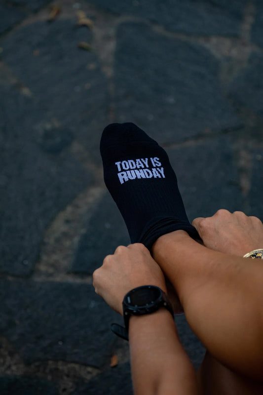 Bunnyhop - Today is Runday Negra - Medias