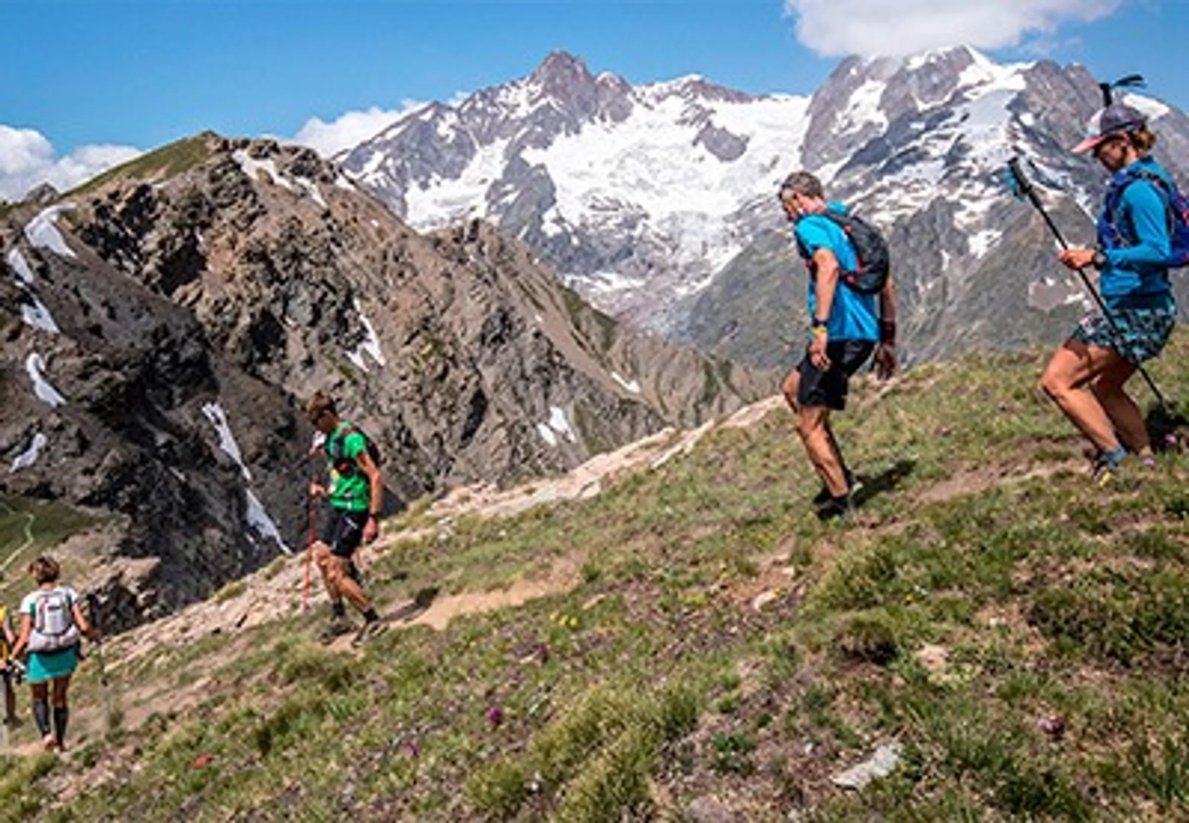 Flyer de Desafío Trail Running ParqueMet - Caja Los Andes