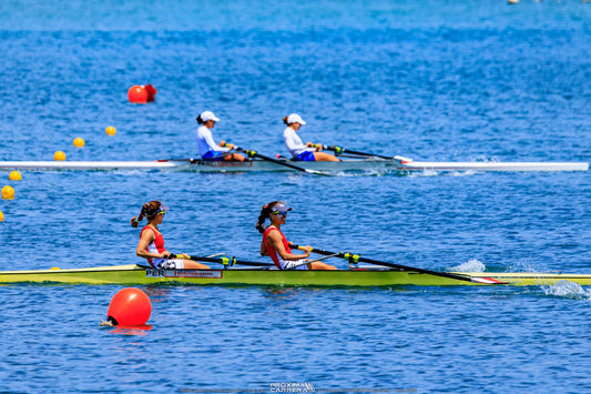 Perú vuelve a dominar en el remo bolivariano.