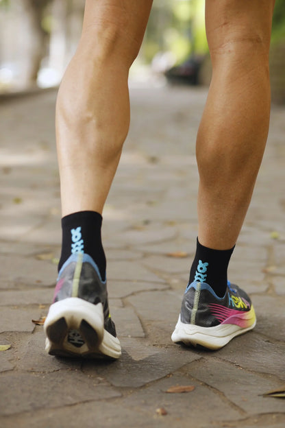 Bunnyhop - Tobillera Negra Celeste - Medias