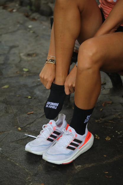 Bunnyhop - Today is Runday Negra - Medias